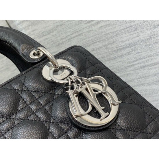 Replica Borsa Dior Lady Dior Media in Pelle di Vitello Granata Nera Imitazioni Riproduzione Fedele replica Dior Lady Dior Media in Pelle di Vitello Granata Nera Imitazioni imitazioni