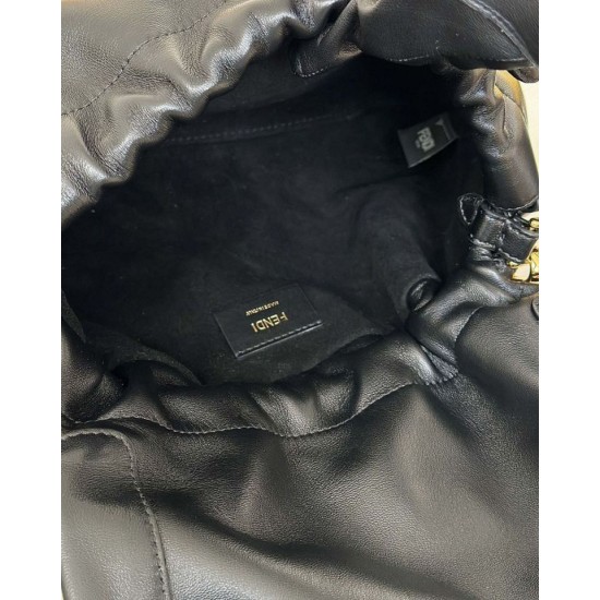 Replica Borsa Fendi Mamma Baguette Media/Grande Nappa Nera Imitazione Riproduzione Fedele Borsa Fendi Mamma Baguette Media/Grande Replica Nappa Nera Imitazione imitazioni