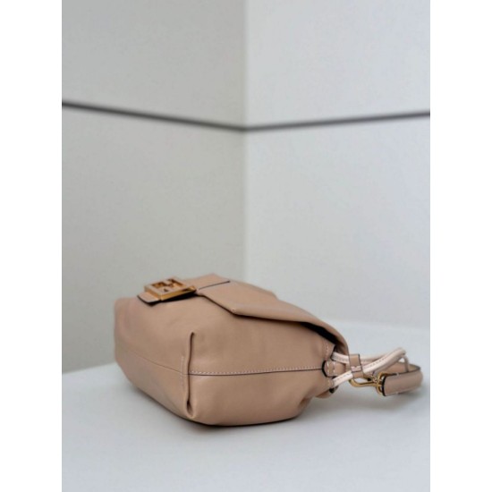 Replica Borsa Fendi Mamma Baguette Media/Grande Nappa Albicocca Riproduzione Fedele Borsa Fendi Mamma Baguette Media/Grande Nappa Albicocca imitazioni