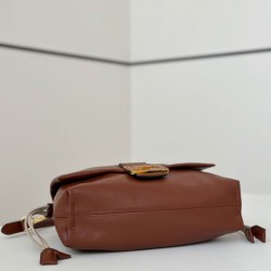Replica Borsa Fendi Mamma Baguette Media/Grande Nappa Caffè Imitazione Outlet Riproduzione Fedele Borsa Fendi Mamma Baguette Media/Grande Replica Nappa Caffè Imitazione Outlet imitazioni