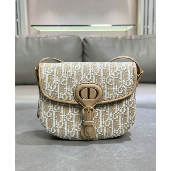 Replica Borse Dior Bobby Media M9337 Albicocca Riproduzione Fedele Borse Replica Dior Bobby Media M9337 Albicocca