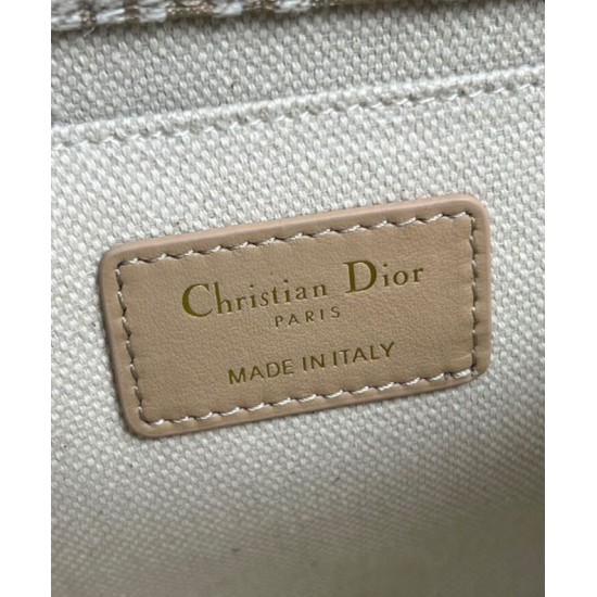 Replica Borse Dior Bobby Media M9337 Albicocca Riproduzione Fedele Borse Replica Dior Bobby Media M9337 Albicocca