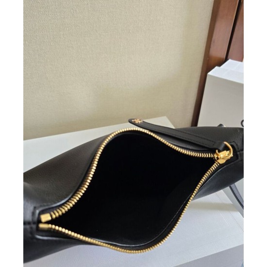 Replica Borse Imitazioni Hobo Celine Teen Celine Lulu Celine in pelle di vitello granata 120723 Nero/Crema Riproduzione Fedele Borse Imitazioni Hobo Celine Teen Celine Lulu replica Celine in pelle di vitello granata 120723 Nero/Crema imitazioni