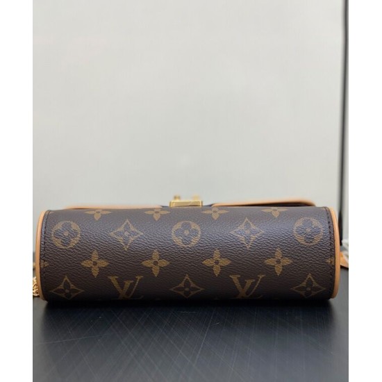 Replica Qualità da grande Portafoglio Pochette Camille Louis Vuitton M13566 Marrone Replica Qualità da grande Portafoglio Pochette Camille Louis Vuitton M13566 Marrone