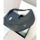 Replica Borsa a tracolla Prada Demi-lune Grande 1BC255 Nero/Bianco/Caffè Riproduzione Fedele Borsa a tracolla Prada Demi-lune Grande Replica 1BC255 Nero/Bianco/Caffè imitazioni