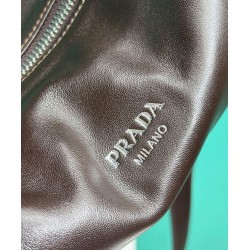 Borse Prada Nappa 2VH188 Caffè scuro Outlet Borse Prada Nappa 2VH188 Caffè scuro Outlet
