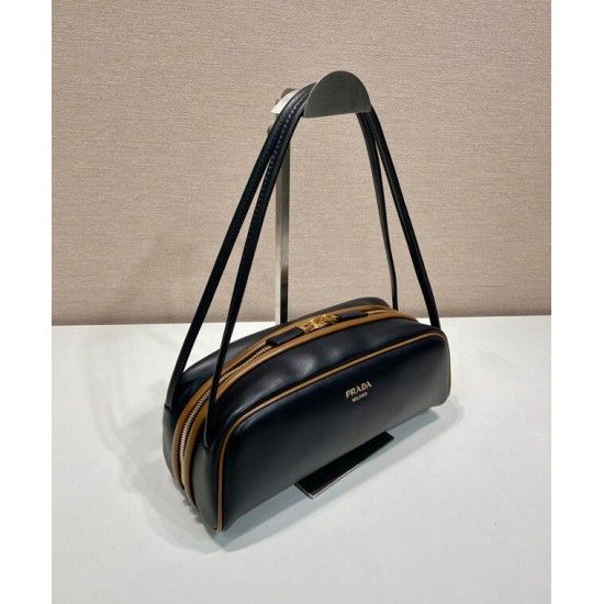 Replica Borsa a tracolla Prada Swing Smooth 1BC249 Nero Riproduzione Fedele Borsa a tracolla Prada Swing Smooth Replica 1BC249 Nero imitazioni