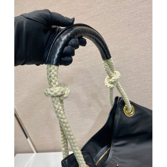 Replica Borsa a tracolla Prada Mariner grande Re-Nylon 1BC244 Nero/Caffè Imitazione Riproduzione Fedele Borsa a tracolla Prada Mariner grande Re-Nylon Replica 1BC244 Nero/Caffè Imitazione imitazioni