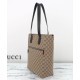 Replica Borse Alta Qualità tote media Gucci in tela GG 834796 Caffè Riproduzione Fedele Borse Replica Alta Qualità tote media Gucci in tela GG 834796 Caffè imitazioni
