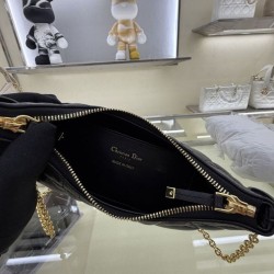Replica Mini borsa Christian Dior Miss Caro Diorling con catena, nera Riproduzione Fedele Mini borsa Christian Dior Miss Caro Diorling con catena, nera imitazioni