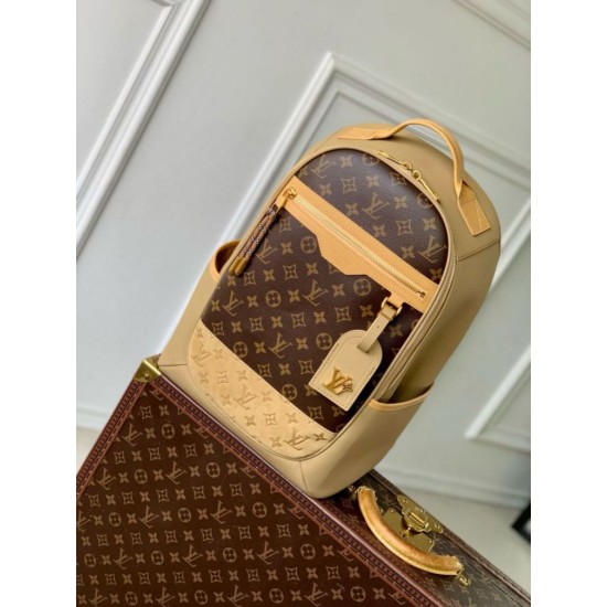 Riproduzione Fedele Zaino Louis Vuitton Outdoor in pelle martellata M12624 imitazioni