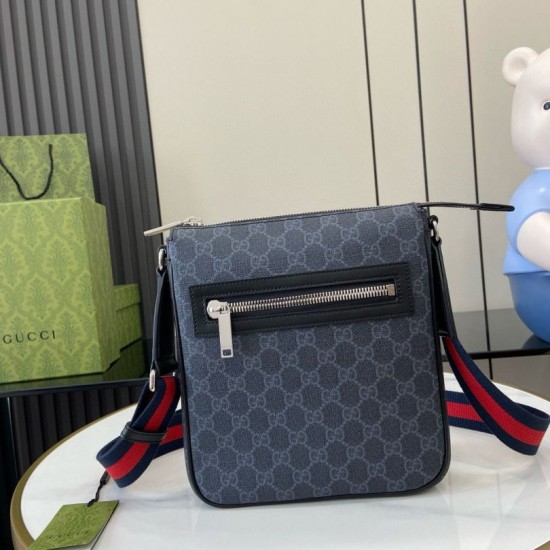 Replica Borsa a tracolla piccola Gucci GG Monogram 792082 Nero Imitazioni Replica Borsa a tracolla piccola Gucci GG Monogram 792082 Nero