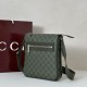 Replica Borsa a tracolla piccola Gucci GG Monogram 792082 Verde Imitazioni Replica Borsa a tracolla piccola Gucci GG Monogram 792082 Verde