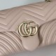 Replica Borsa a spalla media Gucci GG Marmont 837267 Rosa Imitazioni Replica Borsa a spalla media Gucci GG Marmont 837267 Rosa
