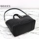 Replica Borsa tote/secchiello media Gucci Betty 847387 Nera Imitazioni Replica Borsa tote/secchiello media Gucci Betty 847387 Nera