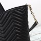 Replica Borsa tote/secchiello media Gucci Betty 847387 Nera Imitazioni Replica Borsa tote/secchiello media Gucci Betty 847387 Nera