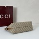 Replica Borsa a tracolla media Gucci GG Emblem 847449 Marrone