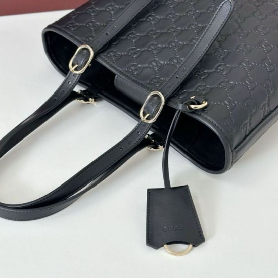 Replica Borsa tote media Gucci GG Emblem 847456 Nera Imitazioni Replica Borsa tote media Gucci GG Emblem 847456 Nera