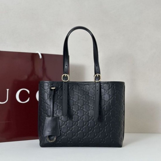 Replica Borsa tote media Gucci GG Emblem 847456 Nera Imitazioni Replica Borsa tote media Gucci GG Emblem 847456 Nera