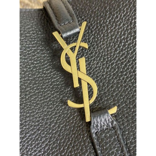 Replica Borsa hobo mini morbida YSL Saint Laurent Le 5 À 7 Nera Imitazioni Replica Borsa hobo mini morbida YSL Saint Laurent Le 5 À 7 Nera