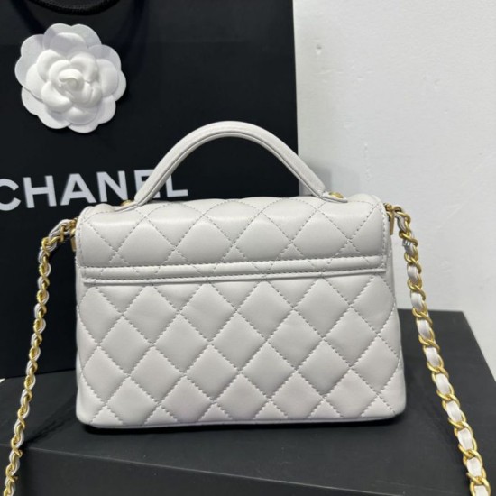 Replica Borsa Chanel 25P piccola con patta e manico superiore AS5355 Bianca