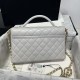 Replica Borse Chanel 25P con patta e manico superiore AS5356 Beige Imitazioni Replica Borse Chanel 25P con patta e manico superiore AS5356 Beige