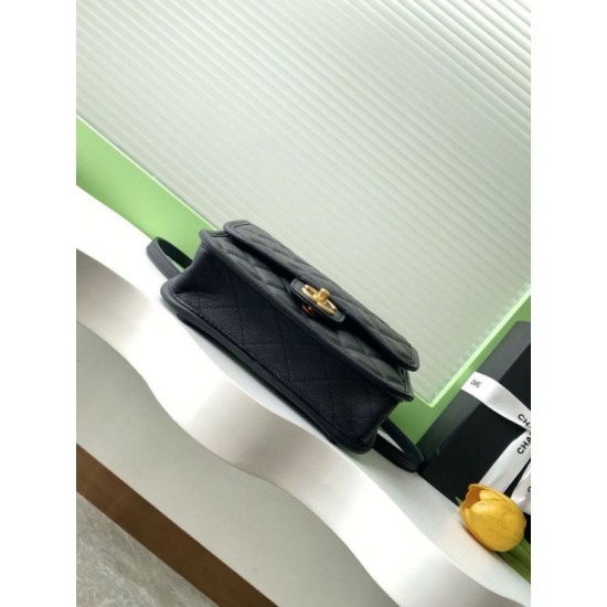 Replica Zaino Chanel 25B Clover Series Vintage AS5715 Pelle di vitello granata Nero Imitazioni Replica Zaino Chanel 25B Clover Series Vintage AS5715 Pelle di vitello granata Nero