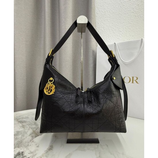 Replica borse griffate Dior Voyage Flat Half Moon Macrocannage Piccola/Grande Nera Imitazioni Replica borse griffate Dior Voyage Flat Half Moon Macrocannage Piccola/Grande Nera