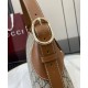 Replica Borsa a tracolla media Gucci serie GG Emblem 815216 Marrone