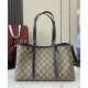 Replica Borsa tote piccola Gucci GG Emblem 815214 Nero Imitazioni Replica Borsa tote piccola Gucci GG Emblem 815214 Nero