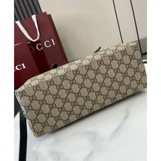 Replica Borsa tote piccola Gucci GG Emblem 815214 Nero Imitazioni Replica Borsa tote piccola Gucci GG Emblem 815214 Nero