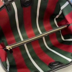 Replica Borsa tote piccola Gucci GG Emblem 815214 Nero Imitazioni Replica Borsa tote piccola Gucci GG Emblem 815214 Nero
