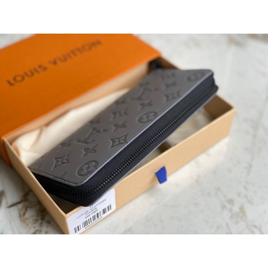 Alta gamma replica LV Zippy Portafoglio Vertical Monogram Shadow M81384 qualità specchio Replica Perfette Alta gamma LV Zippy Portafoglio Vertical Monogram Shadow M81384 imitazioni