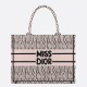 Dior Medium Book Tote Bag Pink Miss Dior Allover Embroidery Replica Replica Perfette Dior Medium Book Tote Bag Pink Miss Dior Allover Embroidery imitazioni