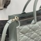 Dior Medium Book Tote Bag con tracolla Grigio Macrocannage Replica Replica Perfette Dior Medium Book Tote Bag con tracolla Grigio Macrocannage imitazioni