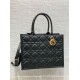 Borse Replica tote Dior media a libro con tracolla Pelle di vitello macrocannage nera qualità specchio Replica Perfette Borse tote Dior media a libro con tracolla Pelle di vitello macrocannage nera imitazioni