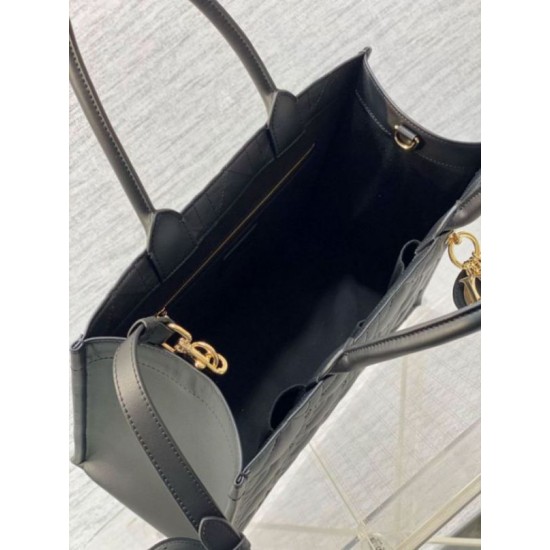 Borse Replica tote Dior media a libro con tracolla Pelle di vitello macrocannage nera qualità specchio Replica Perfette Borse tote Dior media a libro con tracolla Pelle di vitello macrocannage nera imitazioni