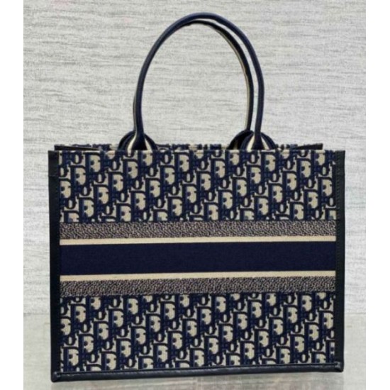 Bora Pari replica tote Dior media per libri con tracolla in tela blu Dior Oblique qualità specchio Replica Perfette Bora Pari tote Dior media per libri con tracolla in tela blu Dior Oblique imitazioni