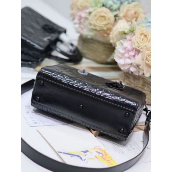 Replica Perfette Dior Medium Lady D-Sire My ABCDior Bag Black Crinkled Calfskin imitazioni