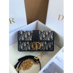 Borsa Dior 30 Montaigne East-West con catena Jacquard obliquo blu