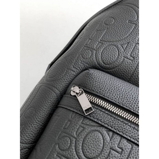 Dior Rider 2.0 Zaino con cerniera Gravity Nero Replica Replica Perfette Dior Rider 2.0 Zaino con cerniera Gravity Nero imitazioni