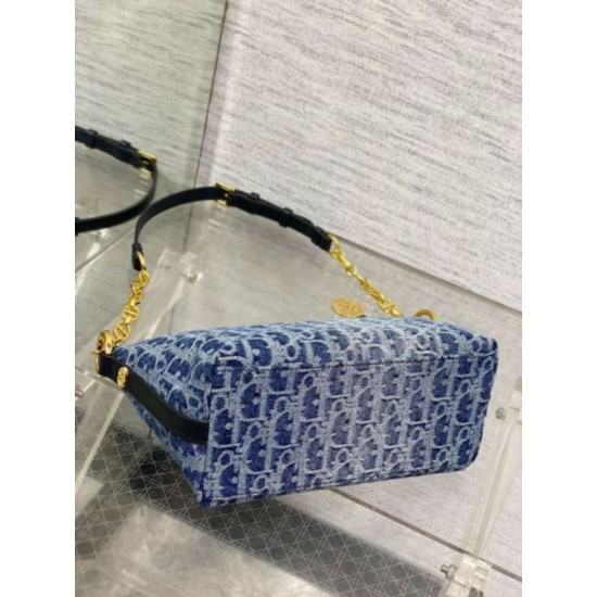 Borsa Dior Diorstar Hobo con catena Blue Denim Oblique Jacquard Replica Replica Perfette Borsa Dior Diorstar Hobo con catena Blue Denim Oblique Jacquard imitazioni