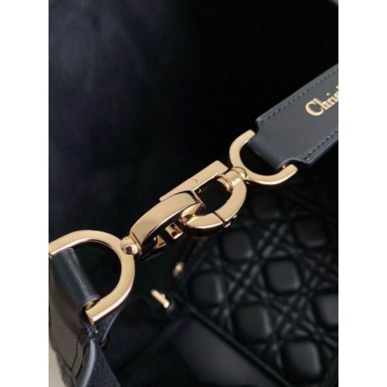 Borse Firmate Replica grande Dior Toujours Pelle di vitello Macrocannage nera qualità specchio Replica Perfette Borse Firmate grande Dior Toujours Pelle di vitello Macrocannage nera imitazioni