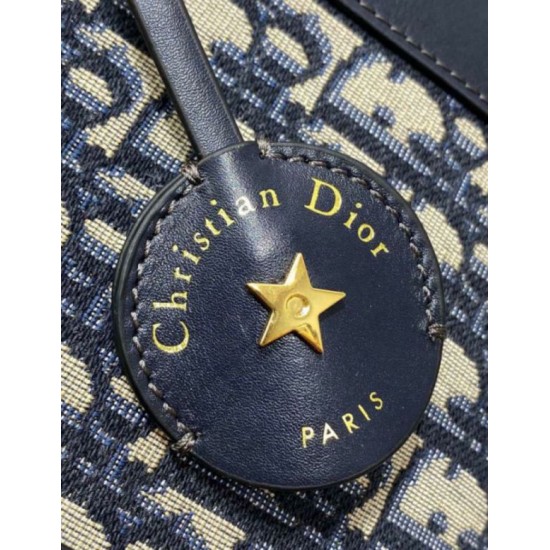 Replica Perfetta bowling media Dior D-Vibe Bowling media Jacquard blu obliquo Replica Perfetta bowling media Dior D-Vibe Bowling media Jacquard blu obliquo
