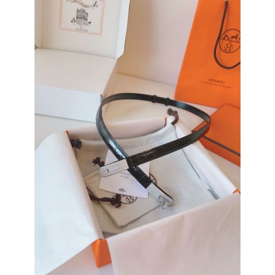 Replica Pari Cintura Hermès Kelly 18 Diamond Nero Alligatore Lucido Replica Pari Cintura Hermès Kelly 18 Diamond Nero Alligatore Lucido