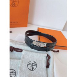 Cintura Hermès Kelly 18 in alligatore nero lucido Cintura Hermès Kelly 18 in alligatore nero lucido