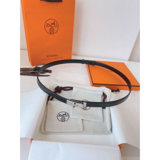 Replica Cintura Hermès Kelly 18 in alligatore nero lucido Imitazioni Replica Cintura Hermès Kelly 18 in alligatore nero lucido
