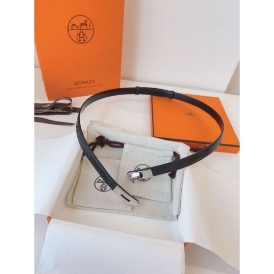 Replica Cintura Hermès Kelly 18 in alligatore nero lucido Imitazioni Replica Cintura Hermès Kelly 18 in alligatore nero lucido