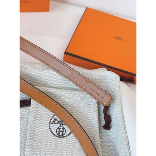 Replica Cintura Hermès Kelly 18 in alligatore lucido color tourterelle Imitazioni Replica Cintura Hermès Kelly 18 in alligatore lucido color tourterelle