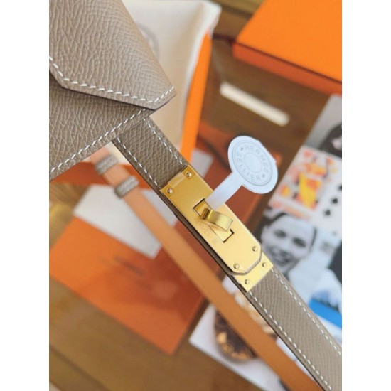 Replica Borsa Cintura Hermès Kelly Pocket 18 in vitello Epsom color etoupe Imitazioni Replica Borsa Cintura Hermès Kelly Pocket 18 in vitello Epsom color etoupe